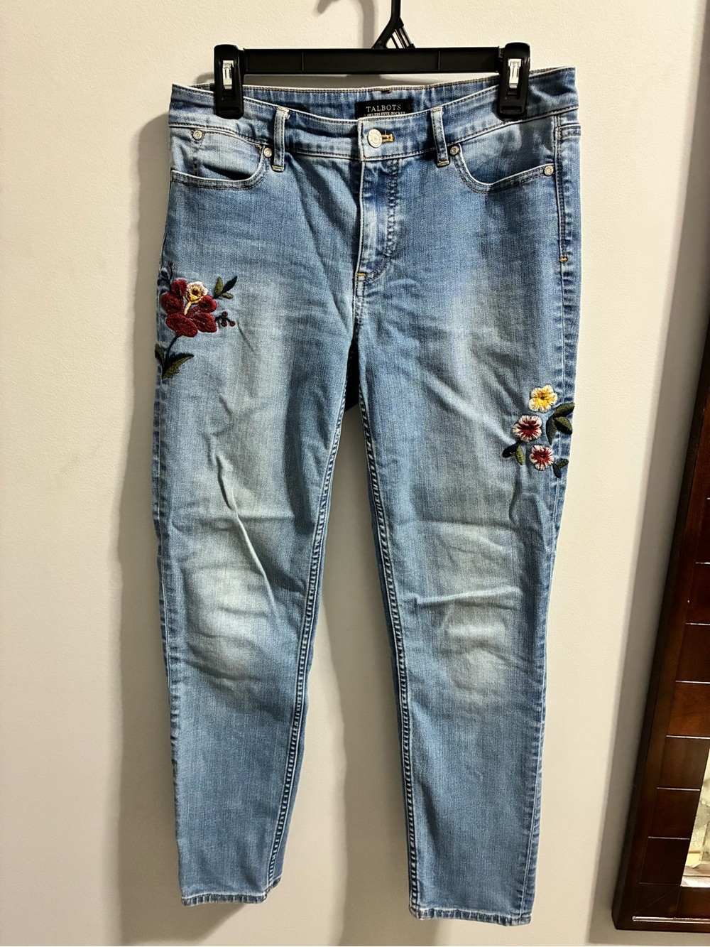 Talbots Light Blue Skinny Jeans with Floral Embroidery